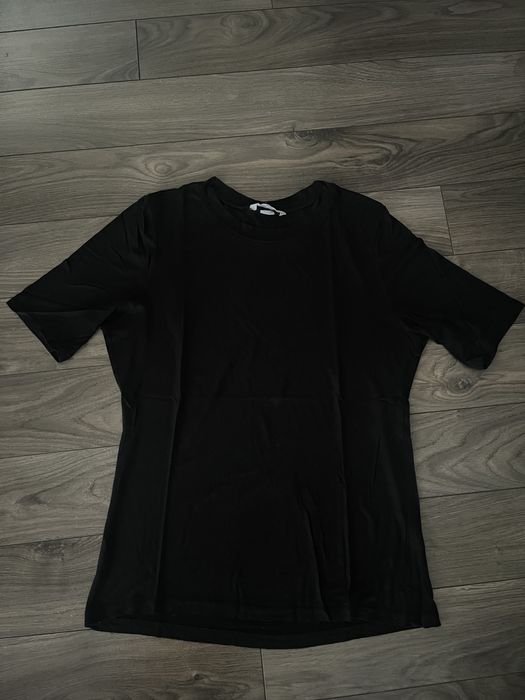 Czarny t-shirt 100% wiskoza