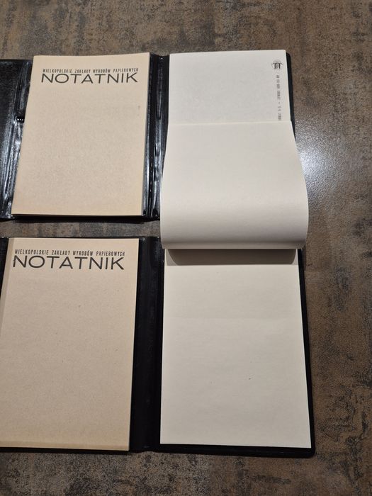 Zabytkowe notatniki nowe PRL.