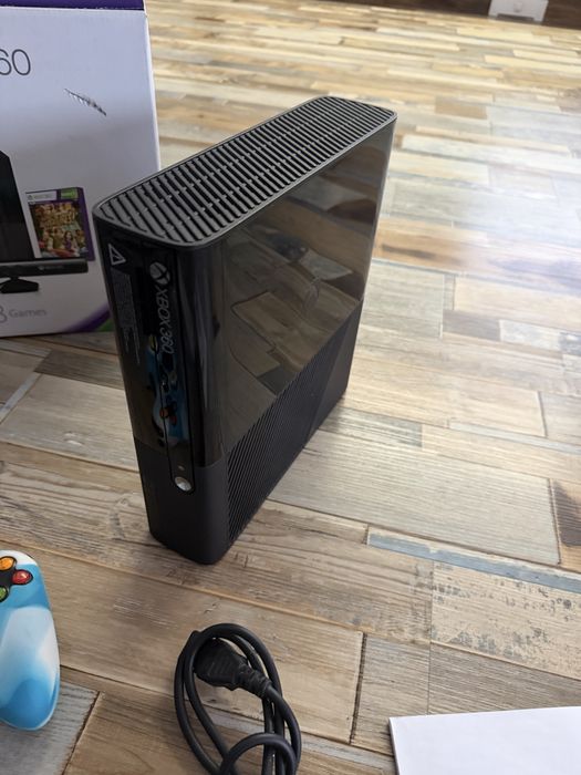 Xbox 360 Slim E 500Gb Slim! Super Cena!