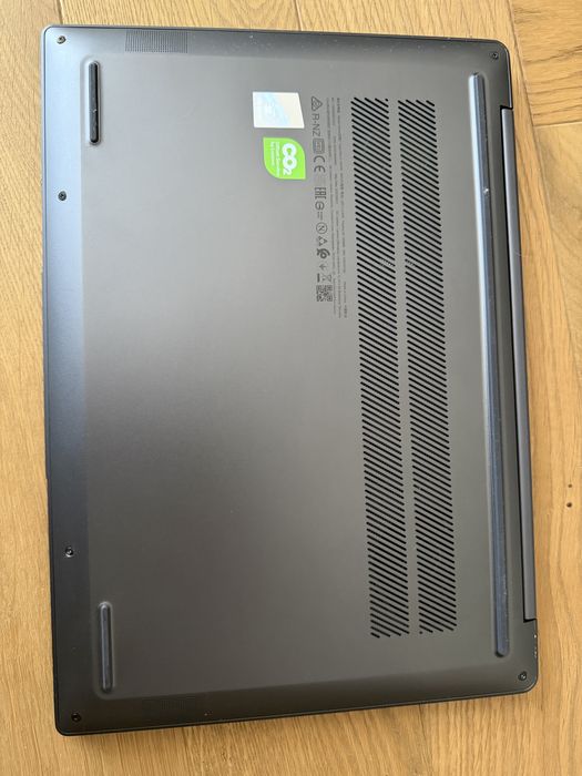 Lenovo Yoga Slim 6 14IAP8 | i5-1240P | 16GB RAM | 1TB SSD | 2.2K