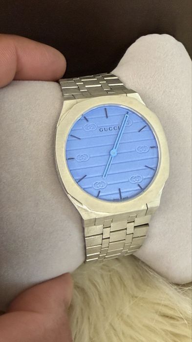 Gucci Zegarek 25H