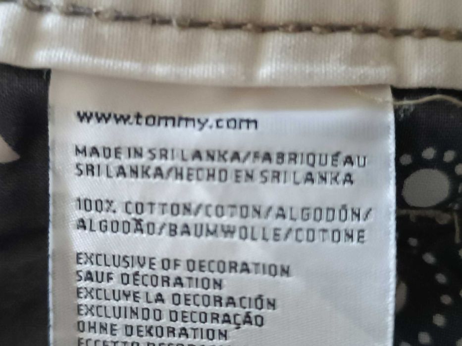 Spodnie jeansy męskie beżowe bawełniane logowane- M/L- Tommy Hilfiger.