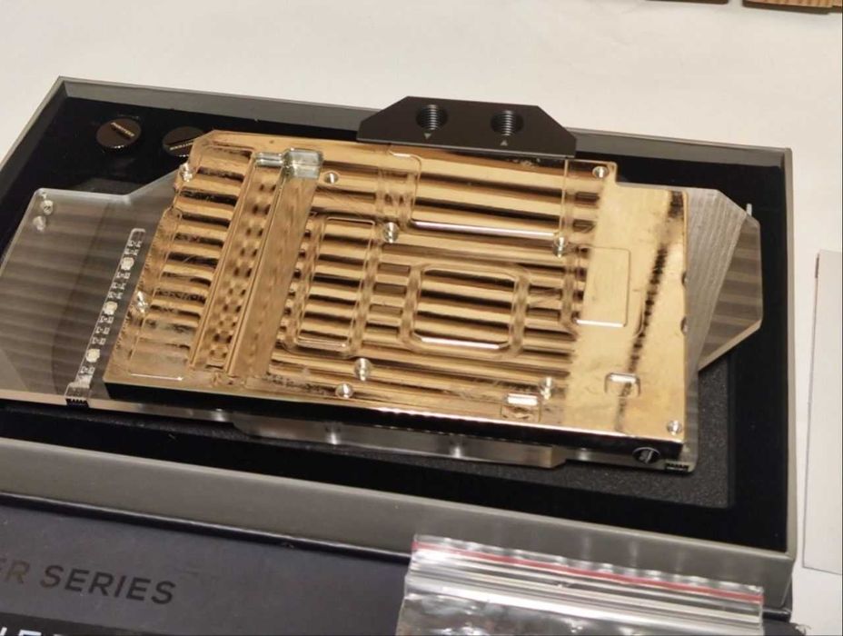 Водоблок Phanteks Glacier G1080 1070 нова кастом для відеокарти  1/4