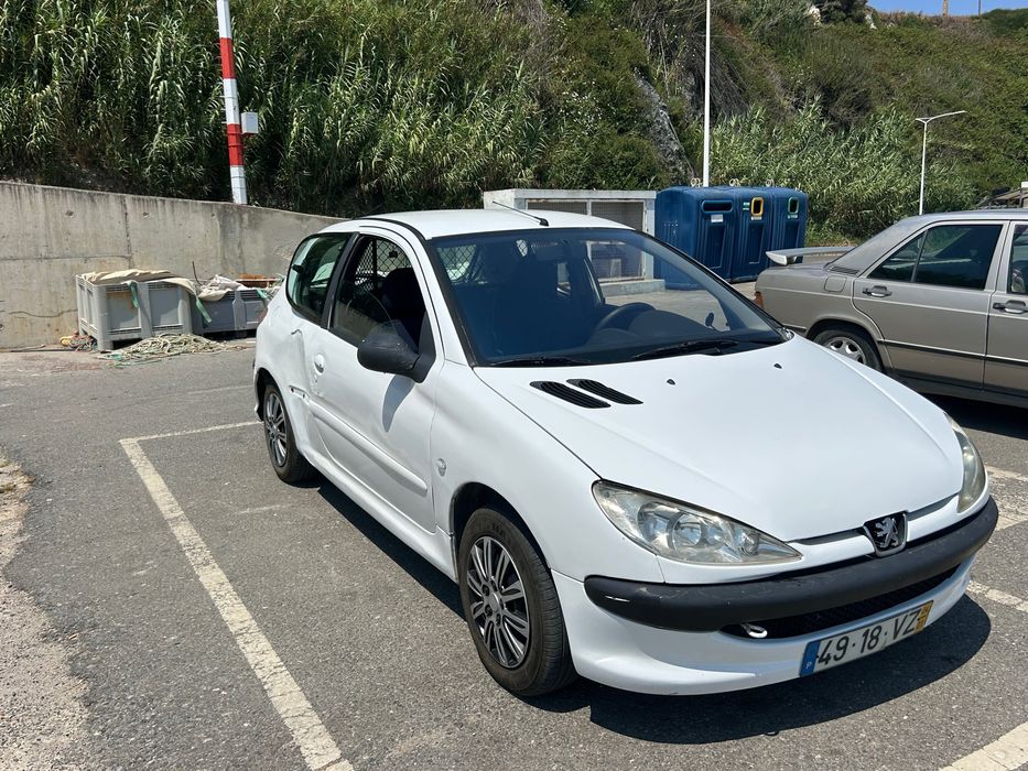 Peugeot 206 comercial