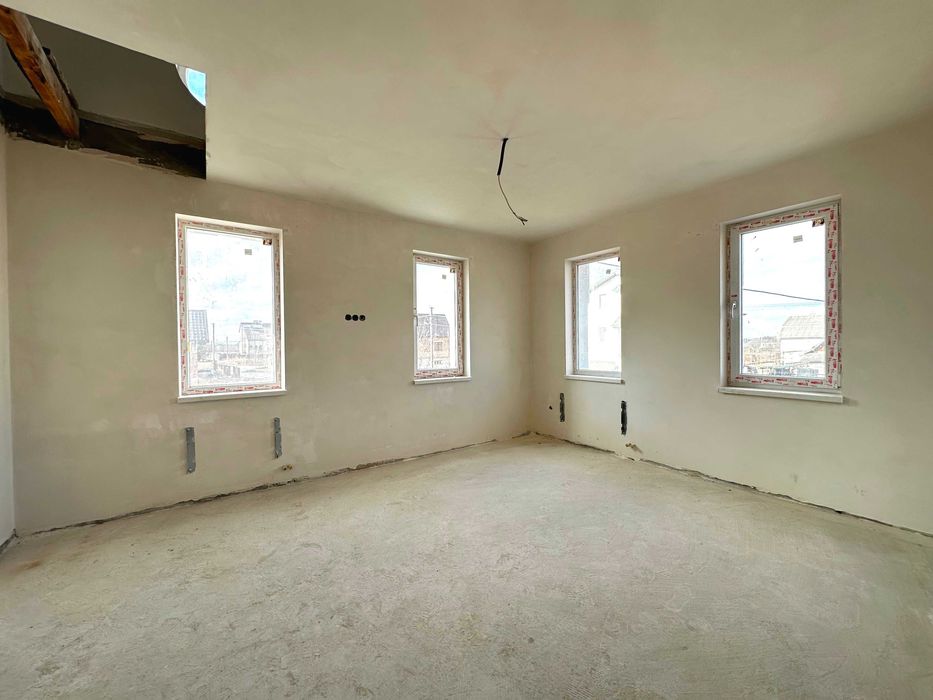 Продаж новозбудованого будинку