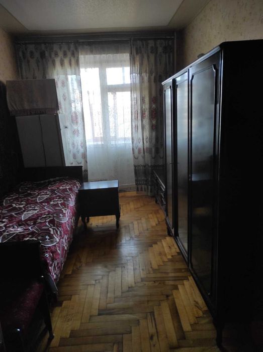 Продається 2-х кімнатна квартира на правому