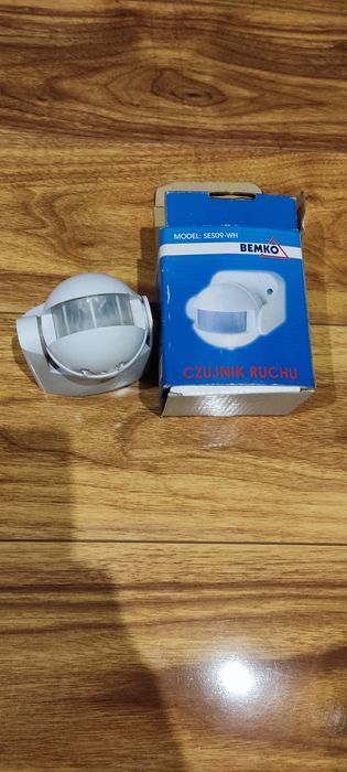 Czujnik ruchu bemko SES09WH nowy nieużywany