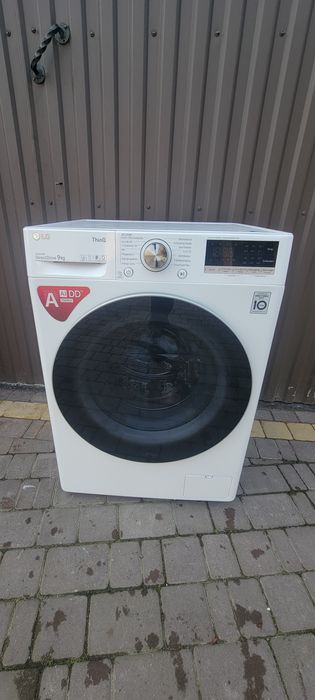 Пральна машина LG  9 кг