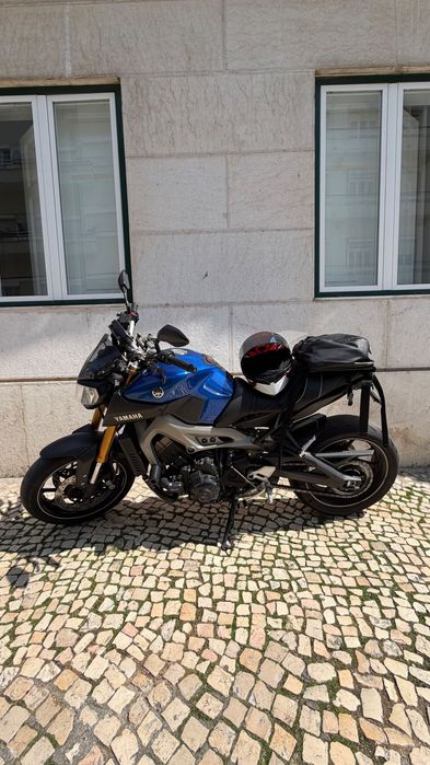 Yamaha MT-09 Full Extras