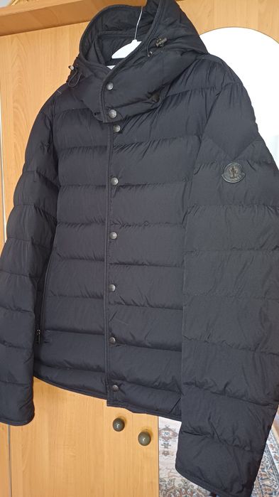 Пуховик куртка Moncler- оригінал Італія