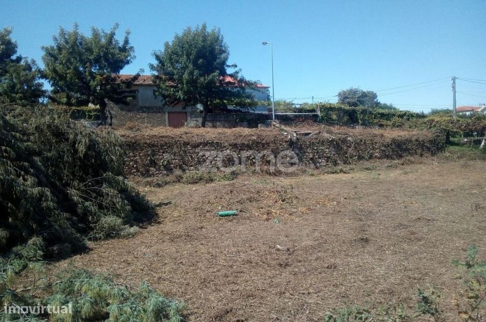Terreno Urbano de Gaveto em Venade, Caminha — Venade E Azevedo, Viana do Castelo