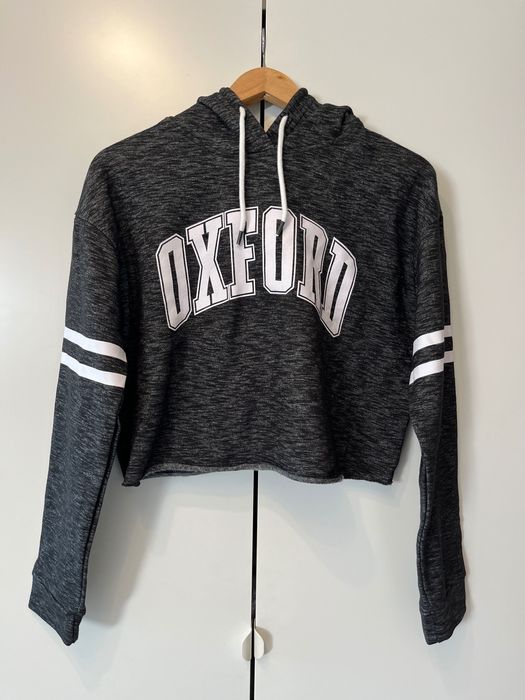 Bluza krótka z kapturem Terranova