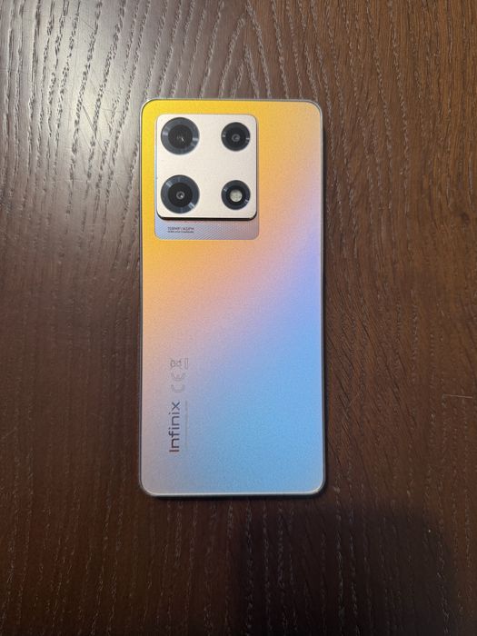 Telefon Infinix Note 30 Pro