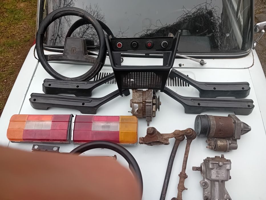 Продам рульову колонку ваз донеї є всьо