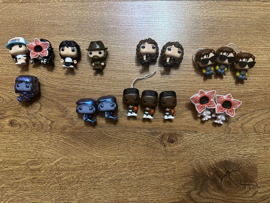 Фігурки кіндер Stranger Things Дивні дива