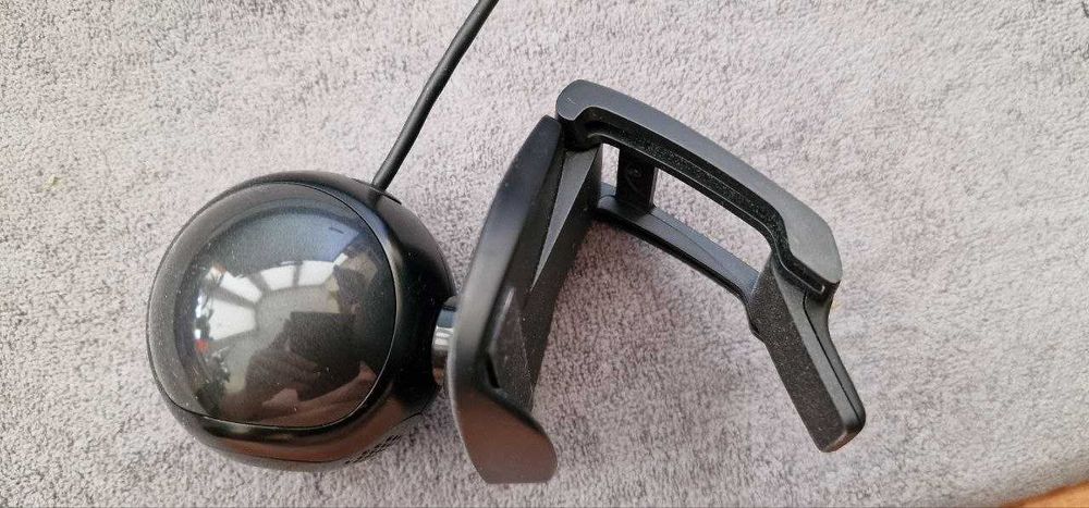 Logitech C600 webcam