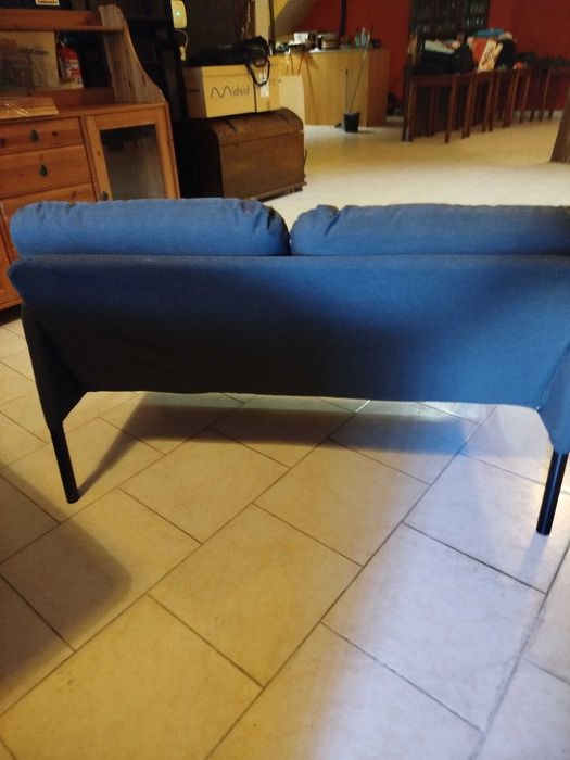 Sofá IKEA 2 lugares, modelo Glostad como novo