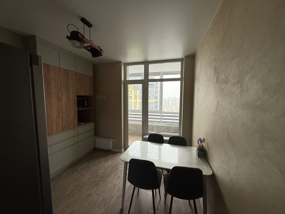 Київ, 1-кімнатна квартира з ремонтом, ЖК Медовий, з меблями