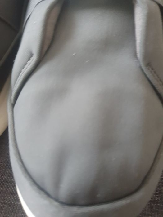 Buty adidasy  damskie  sportowe adidasy ugg orginalne