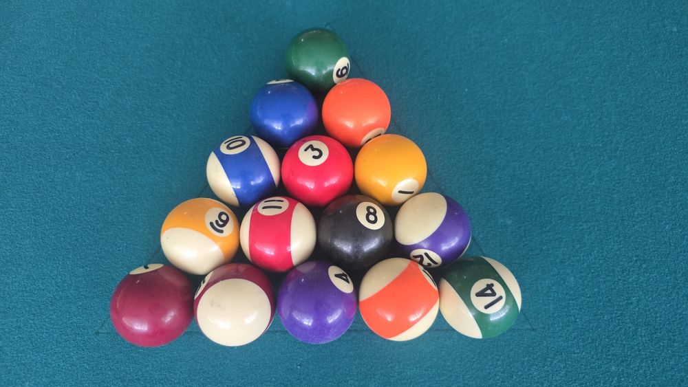 Mesa de Snooker / Bilhar 
Vende-se mesa de snooker em bo