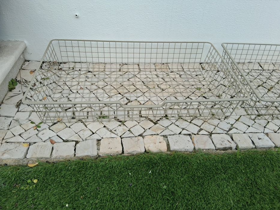 2 Cestos metálicos / 2 metal baskets - IKEA