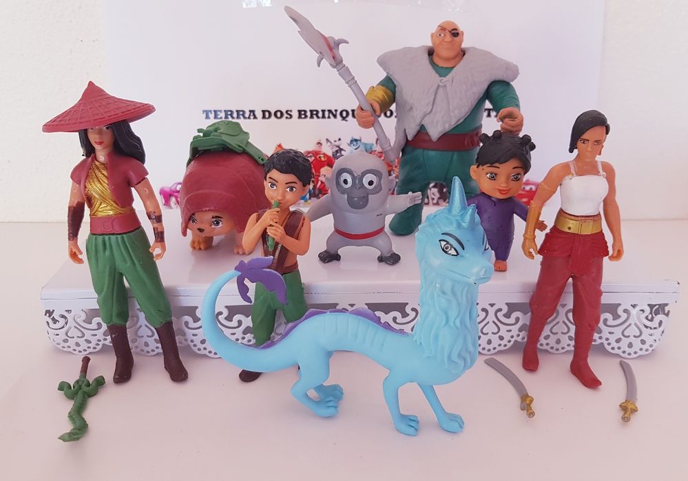 Conjunto 8pcs Raya e o último Dragão Disney (Portes Incluidos)