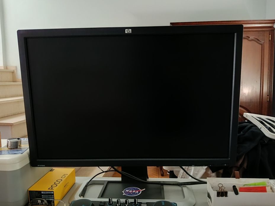 Monitor HP 30 polegadas multifunções
