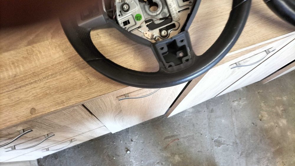 Sportowa kierownica Opel Vectra C / Biceps