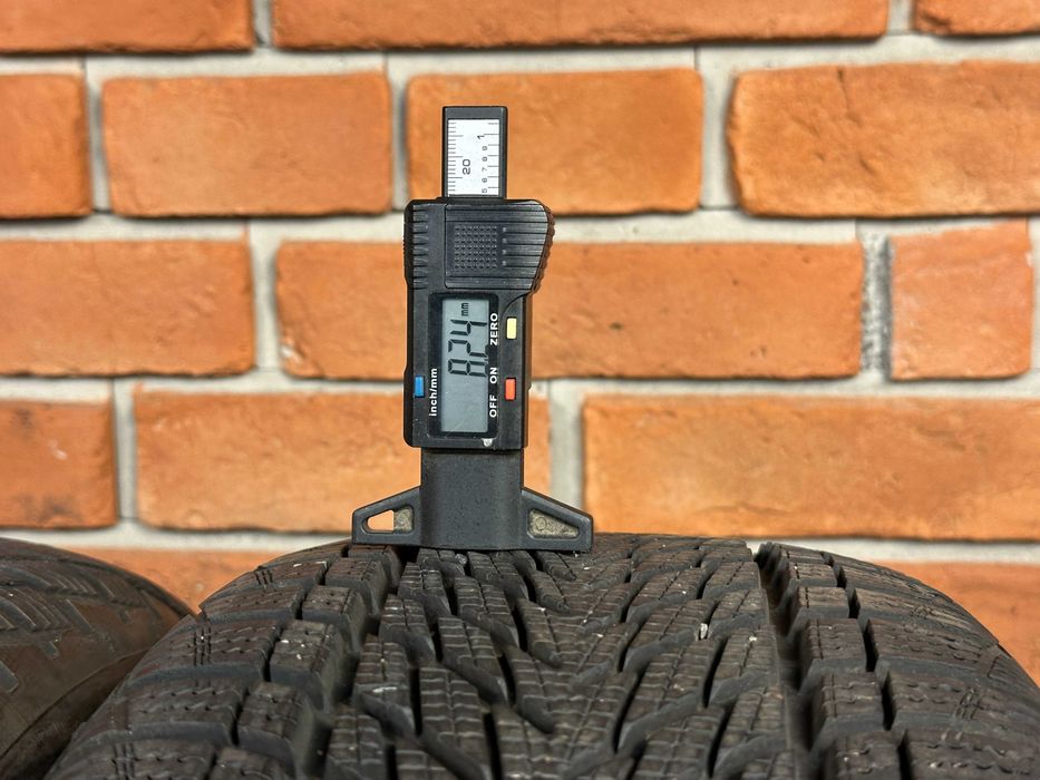 Opony Goodyear UltraGrip Performance 3 225/55R17 ROK 2024 8mm