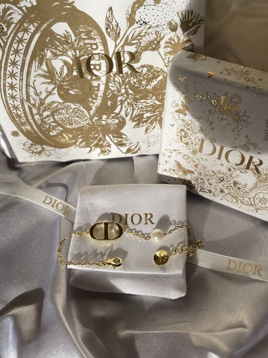 Жіночий браслет Dior
