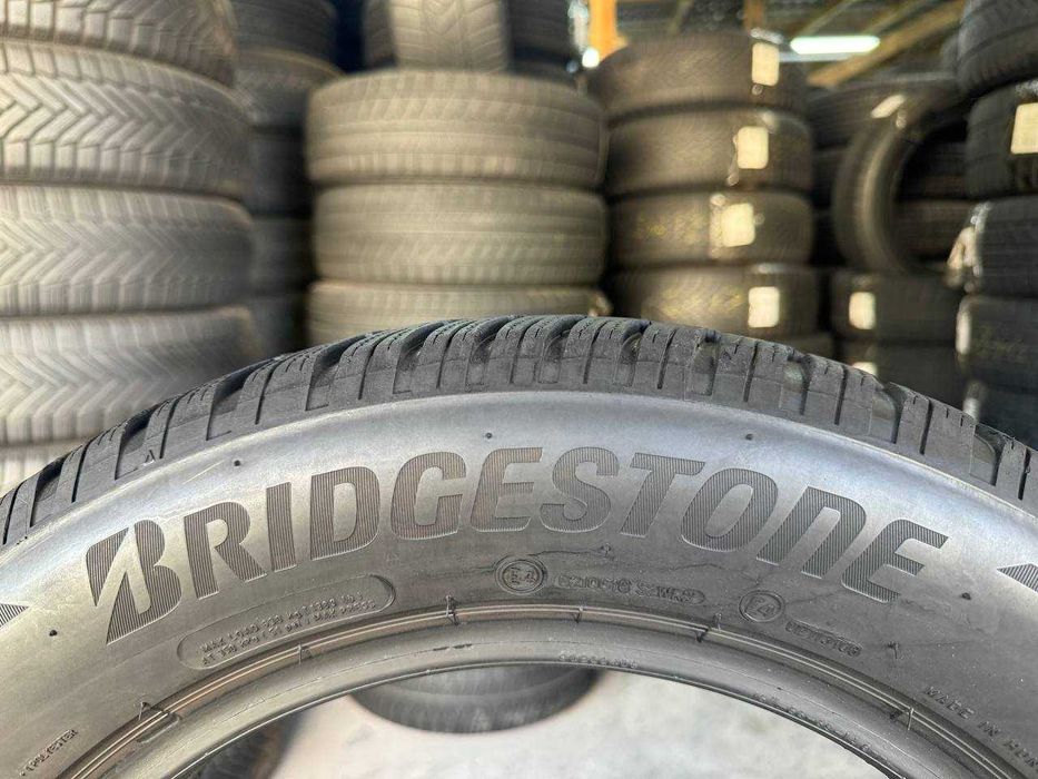 Шини зимові 205/60 R16 BRIDGESTONE BLIZZAK LM005 5mm