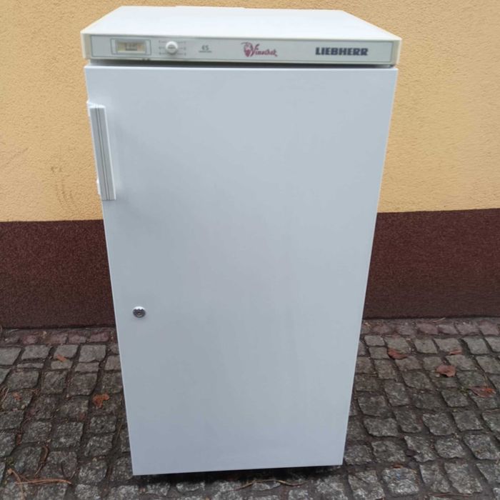 Chłodziarka Liebherr-4 półki - 232 l.