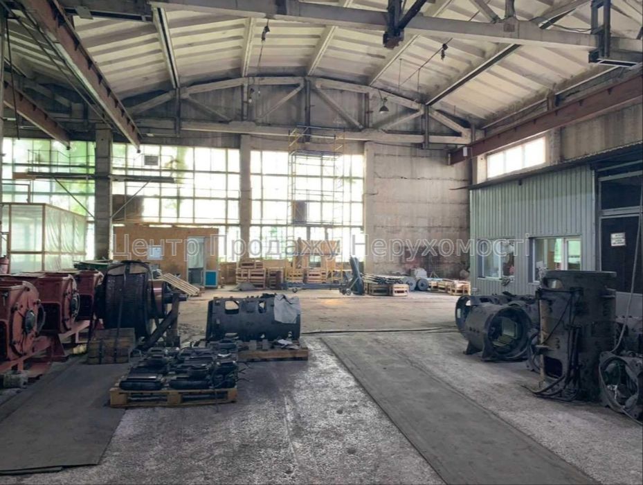 Продам комерційну нерухомість (виробничу, склади,офіси і т.д.)