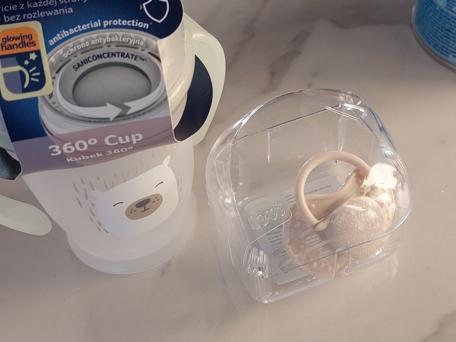 Kubek 360 i 1 szt smoczka lovi 18+