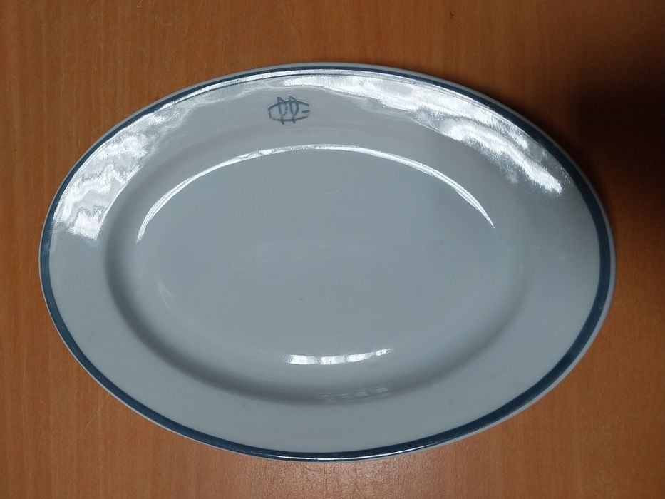 Półmisek owalny - czasy PRL-u