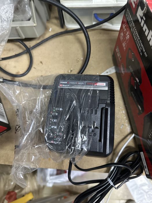 Einhell Chargers Packed Without Batteries64586132618497121