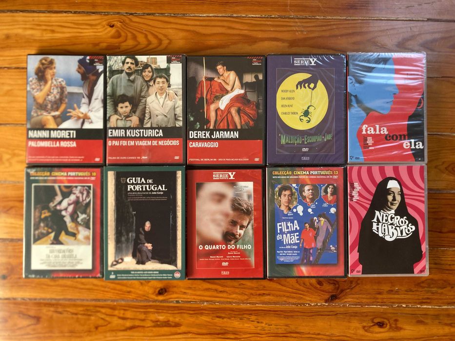 vários DVDs (Kusturica, César Monteiro, Chaplin, Eastwood etc)