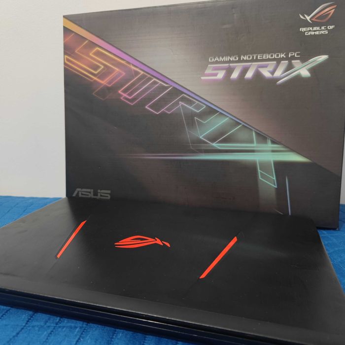 Portátil Asus ROG Strix (para peças)