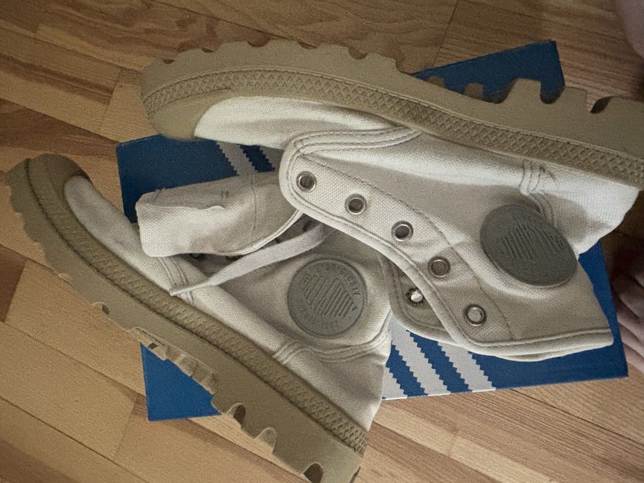 Palladium buty beżowe 38