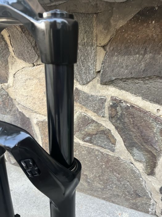 Веловилка RockShox Recon