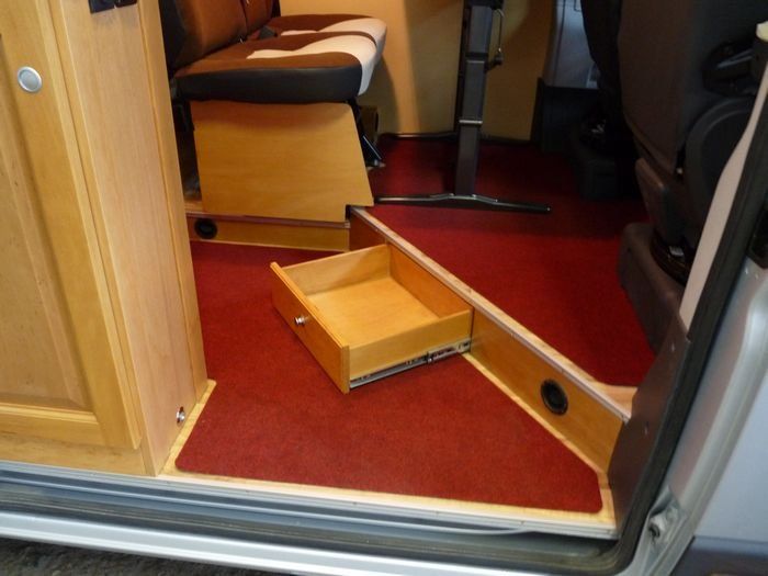 Автодом кастенваген любой комплектации.