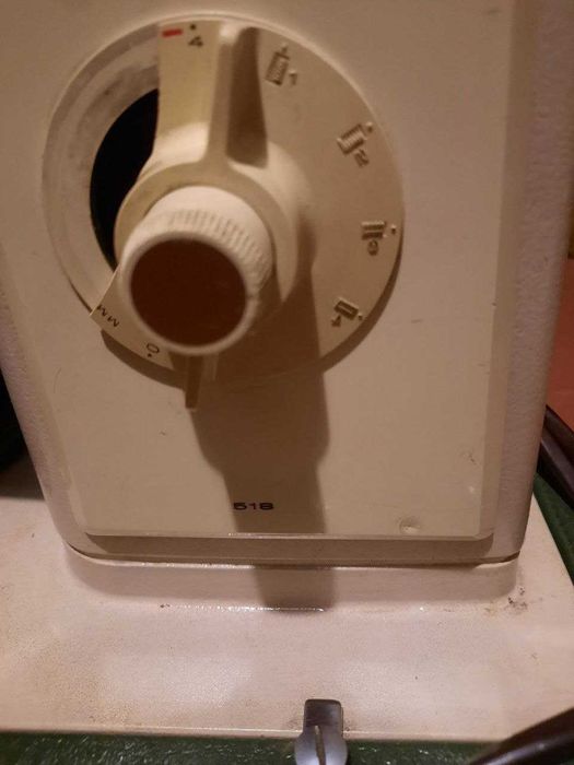 Швейна машинка електрична Singer (вживана)