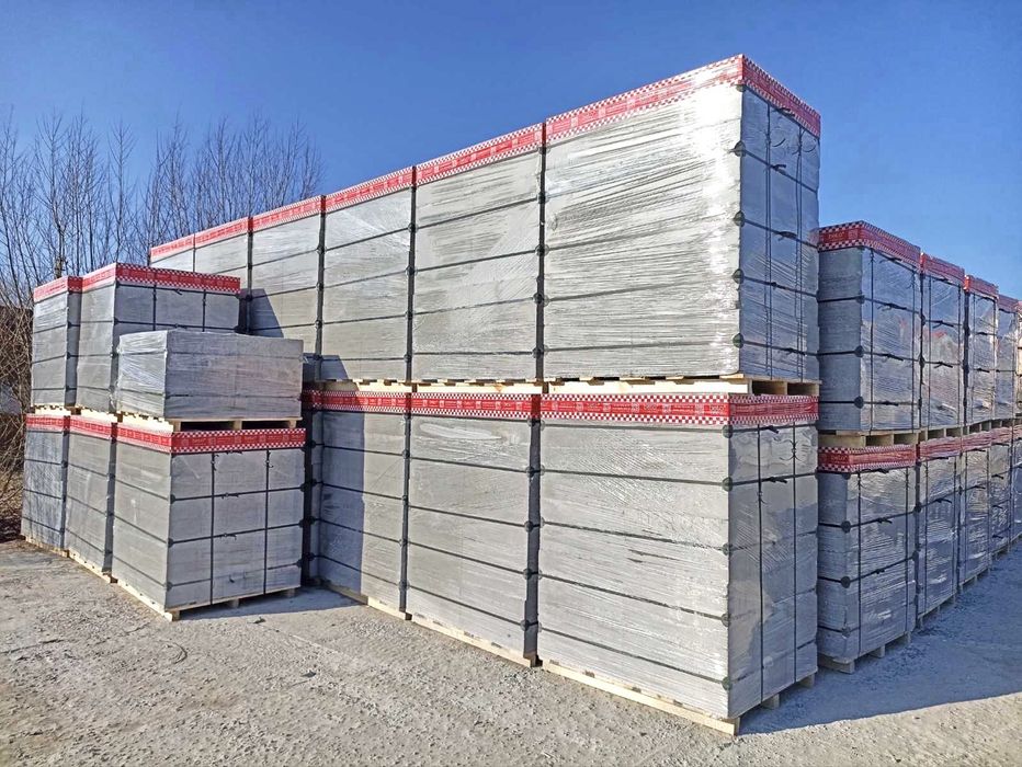 Газоблок та піноблок, клей для кладки. Доставка маніпулятором