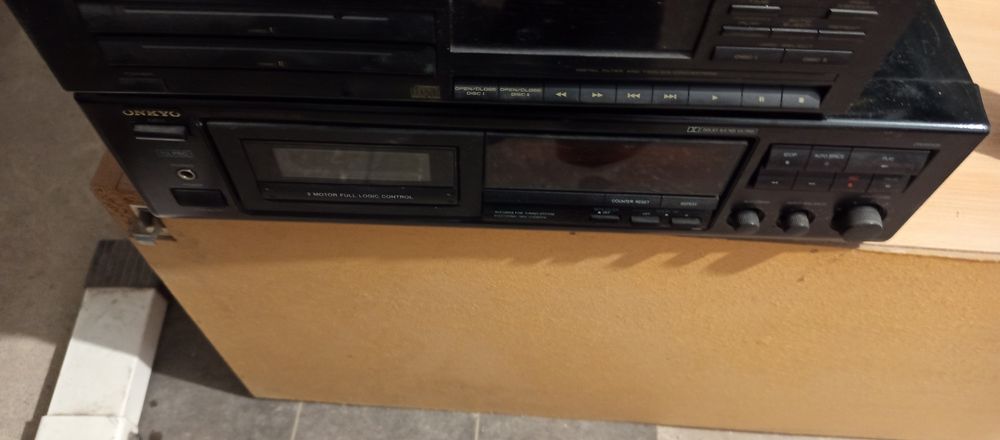 Odtwarzacz CD i Kaseta 2 st