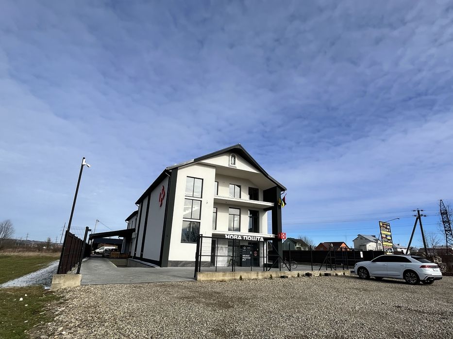 Приміщення в смт. Перегінське на довгостроковий термін