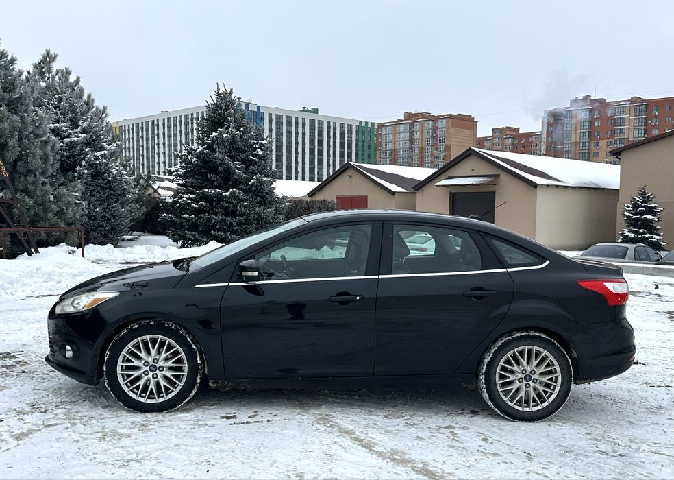 Ford Focus 3 Форд Фокус 2.0  БензиН автомат  МАКСИМАЛЬНА КОМПЛЕКТАЦІЯ