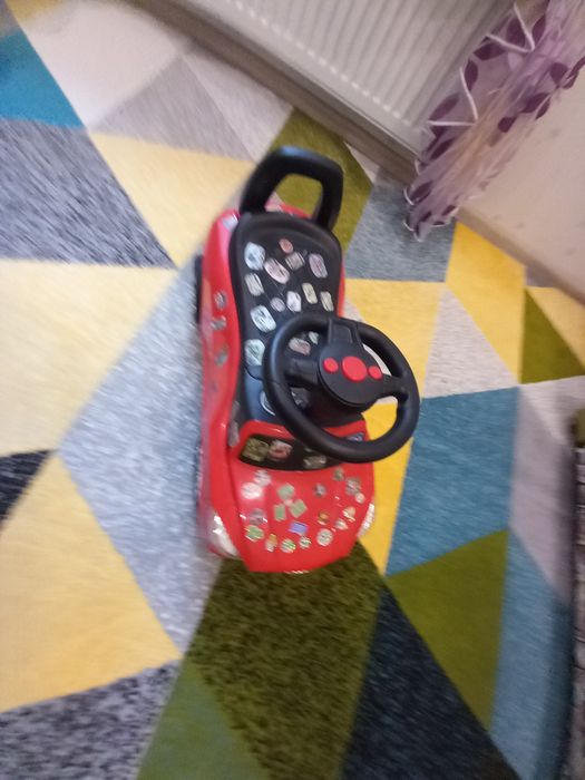 Машинка-толокар від 2х років