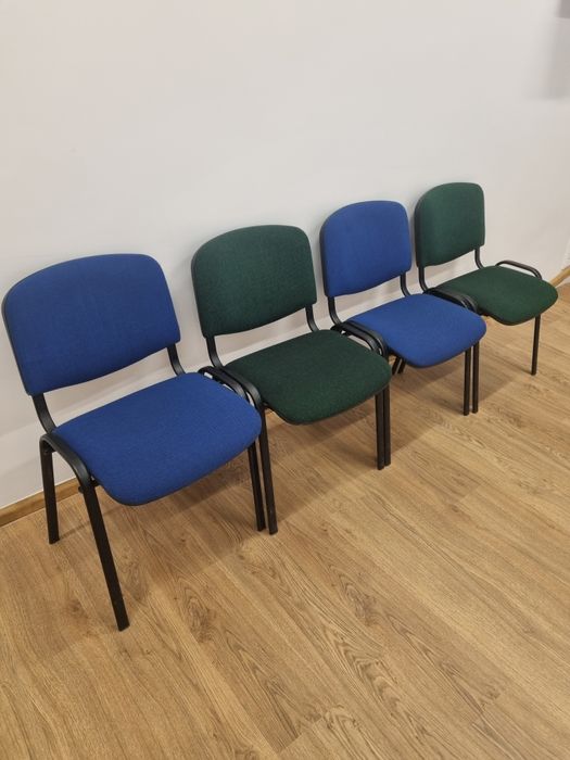 Krzesła konferencyjne biurowe tapicerowane