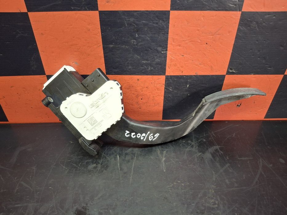 Pedal do acelerador IVECO Daily IV Chassis