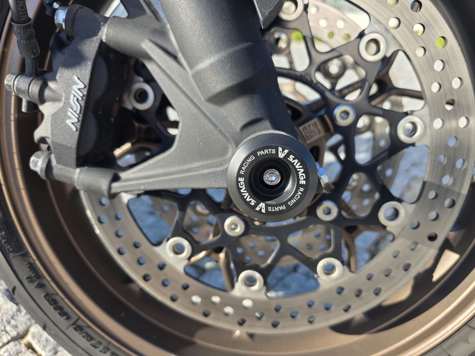 Honda cb650r de 70KW com APENAS 5778 km